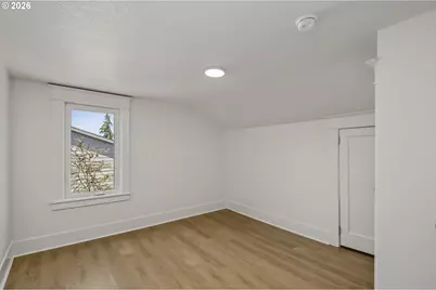 9131 N Lombard St, Portland, OR 97203 - Photo 17