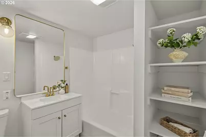 9131 N Lombard St, Portland, OR 97203 - Photo 15