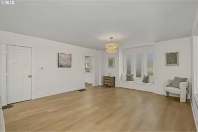 9131 N Lombard St, Portland, OR 97203 - Photo 3
