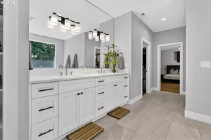 9228 SW 50th Ave, Portland, OR 97219 - Photo 25