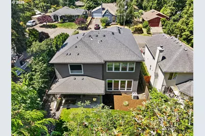 9228 SW 50th Ave, Portland, OR 97219 - Photo 45