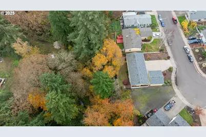 196 W 15th St, Lafayette, OR 97127 - Photo 29