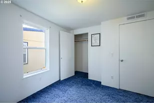 196 W 15th St, Lafayette, OR 97127 - Photo 21