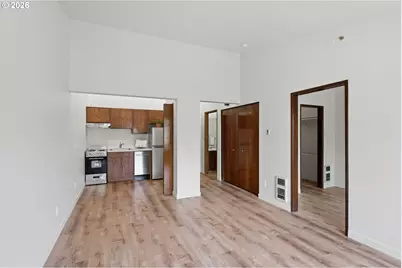 13775 SW Scholls Ferry Rd #305, Portland, OR 97221 - Photo 7