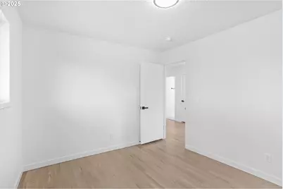 1325 NW 94th Ave, Portland, OR 97229 - Photo 21