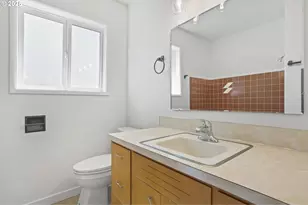 1325 NW 94th Ave, Portland, OR 97229 - Photo 23