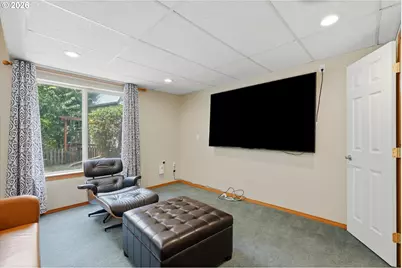 110 Norris Ct, Dayton, OR 97114 - Photo 43