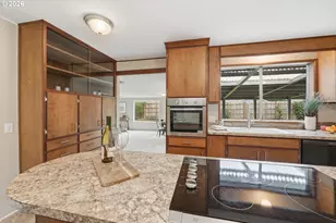 647 Ellsworth St, Eugene, OR 97402 - Photo 11