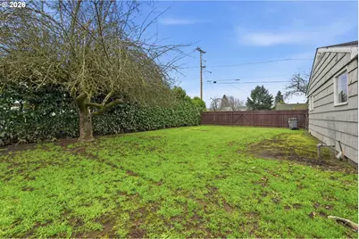 647 Ellsworth St, Eugene, OR 97402 - Photo 35