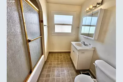 8428 SE 17th Ave, Portland, OR 97202 - Photo 11