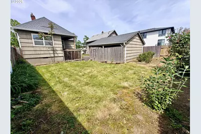 8428 SE 17th Ave, Portland, OR 97202 - Photo 13