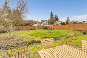 204 Crestwood St, Fairview, OR 97024 - Photo 29