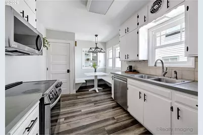 1415 N Baldwin St, Portland, OR 97217 - Photo 11