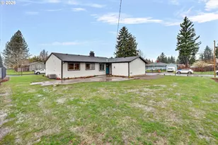 18124 SE Stephens St, Portland, OR 97233 - Photo 21