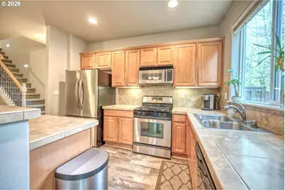 3518 SE Pinewood Ave, Hillsboro, OR 97123 - Photo 5