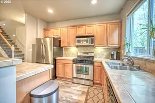 3518 SE Pinewood Ave, Hillsboro, OR 97123 - Photo 5
