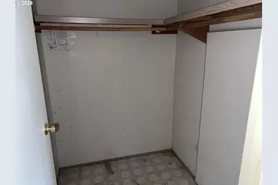150 Indian Oak Ct #6, Molalla, OR 97038 - Photo 17