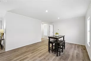 1547 A St, Springfield, OR 97477 - Photo 13