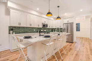 11819 SW 60th Ave, Portland, OR 97219 - Photo 13