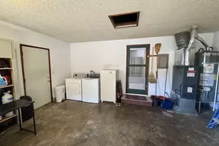 550 Walnut St, Lebanon, OR 97355 - Photo 33