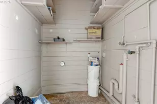 2727 E St, Washougal, WA 98671 - Photo 17