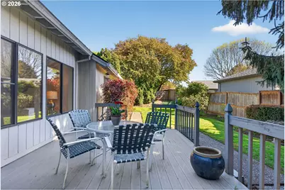 1244 NE 56th Ct, Hillsboro, OR 97124 - Photo 25