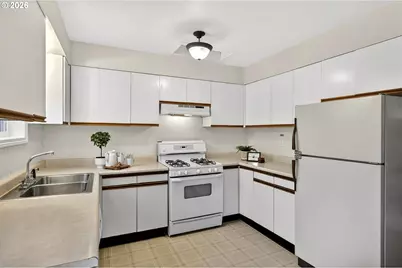 135 NE 55th Ave, Portland, OR 97213 - Photo 9