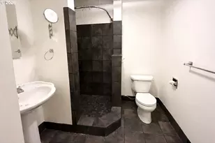 135 NE 55th Ave, Portland, OR 97213 - Photo 37