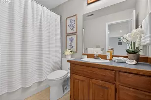 6730 SW 161st Pl, Beaverton, OR 97007 - Photo 33