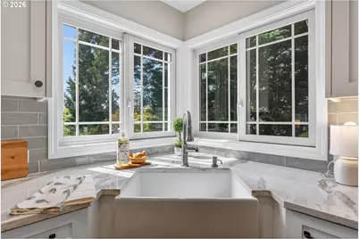 6730 SW 161st Pl, Beaverton, OR 97007 - Photo 9