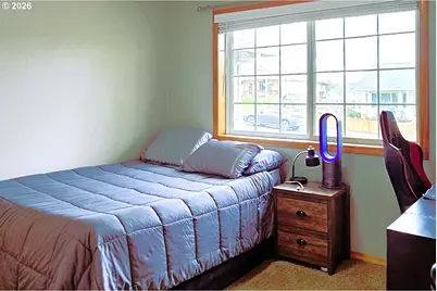 841 12th St, Lafayette, OR 97127 - Photo 29