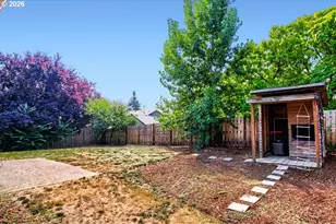 841 12th St, Lafayette, OR 97127 - Photo 37
