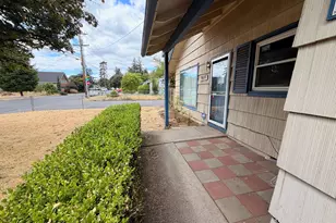 14645 SE Mill St, Portland, OR 97233 - Photo 3