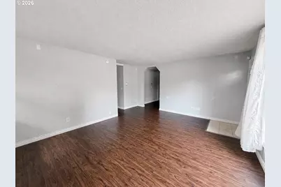 14645 SE Mill St, Portland, OR 97233 - Photo 5