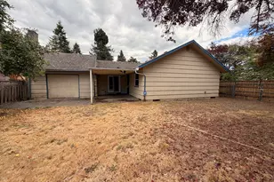 14645 SE Mill St, Portland, OR 97233 - Photo 23