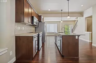 14323 SW Burlwood Ln, Beaverton, OR 97005 - Photo 13