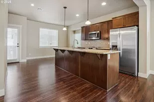 14323 SW Burlwood Ln, Beaverton, OR 97005 - Photo 9