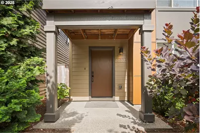 14323 SW Burlwood Ln, Beaverton, OR 97005 - Photo 3