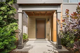 14323 SW Burlwood Ln, Beaverton, OR 97005 - Photo 3