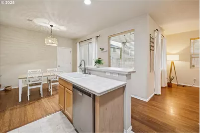 3445 SE San Marino Ave, Hillsboro, OR 97123 - Photo 9