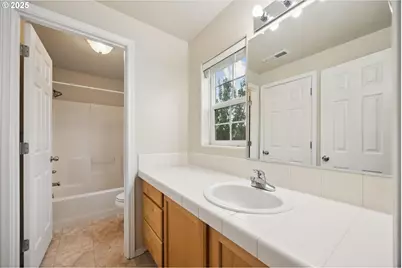 3445 SE San Marino Ave, Hillsboro, OR 97123 - Photo 25