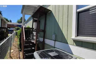 2980 NE Division St, Gresham, OR 97030 - Photo 17