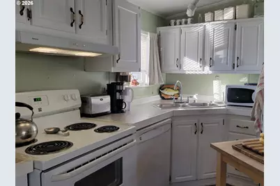 2980 NE Division St, Gresham, OR 97030 - Photo 9