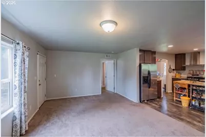 38381 Crawfordsville Dr, Sweet Home, OR 97386 - Photo 13