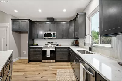 1230 Holly Ave, Cottage Grove, OR 97424 - Photo 21