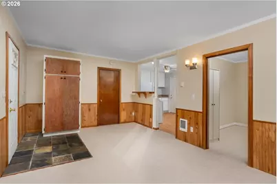 12406 SE Fuller Rd, Milwaukie, OR 97222 - Photo 9