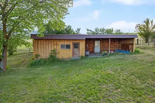 35327 Whitnah Ln, Richland, OR 97870 - Photo 13