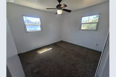 1515 Mount Hood St, The Dalles, OR 97058 - Photo 11