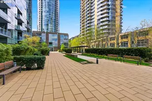 841 S Gaines St, Portland, OR 97239 - Photo 37