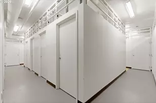 841 S Gaines St, Portland, OR 97239 - Photo 29